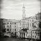 Du Rialto...
  Venise, Venice, Venezia, boat, bateau, Rialto, tilt-shift lens, objectif à décentrement, bridge, pont